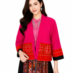 เสื้อคลุมผ้าใยกัญชงแต่งผ้าชาวเขาปักมือ ด้านหลังผ้าใยกัญชง สีธรรมชาติ งานแฮนด์เมด RedCraft SB07