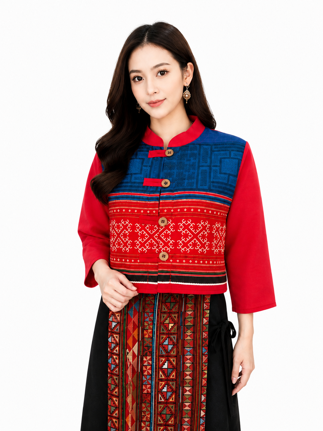 เสื้อคลุมผ้าใยกัญชงแต่งผ้าชาวเขาปักมือ ด้านหลังผ้าใยกัญชง สีธรรมชาติ งานแฮนด์เมด RedCraft SB15